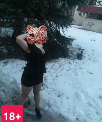 Милана, 19